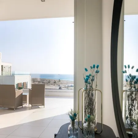 Vila Sea Pearl Beachfront - Anemone